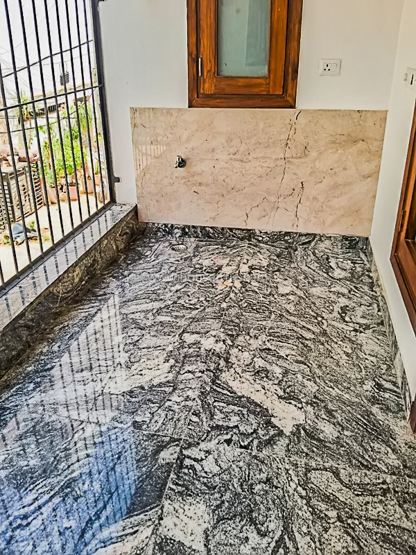 3 BHK Builder Floor For Rent in Defence Colony