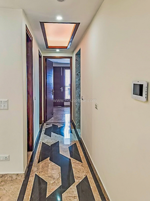 3 BHK Builder Floor For Rent in Defence Colony