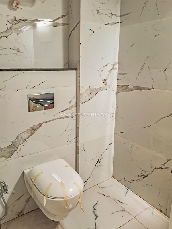 3 BHK Builder Floor For Rent in Defence Colony