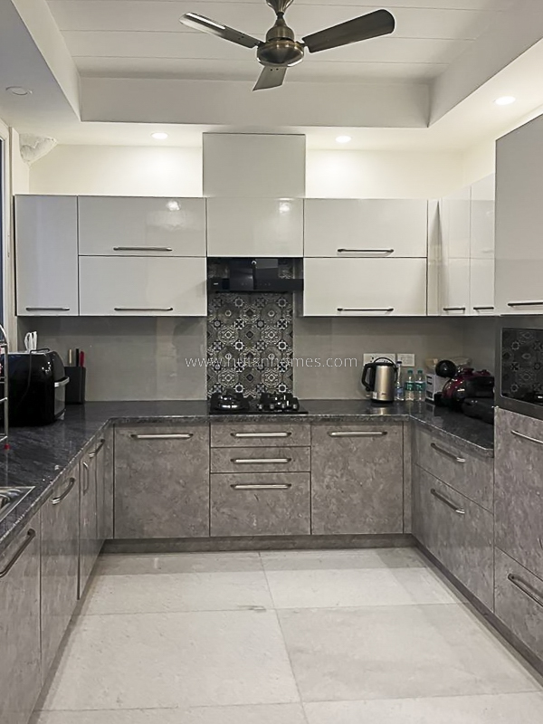 3 BHK Builder Floor For Rent in Defence Colony