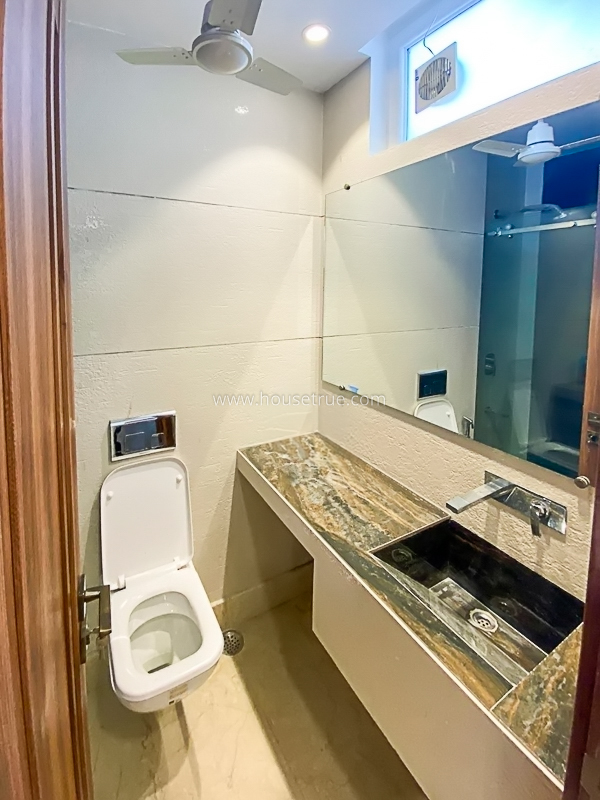 3 BHK Builder Floor For Rent in Anand Niketan