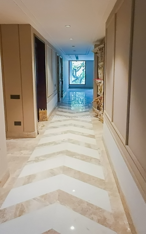 3 BHK Builder Floor For Sale in Defence Colony