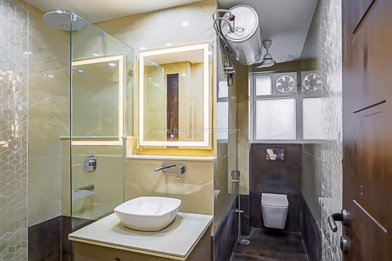 3 BHK Flat For Rent in Greater Kailash Part 1