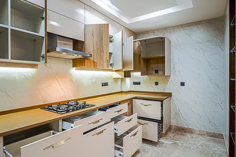 3 BHK Flat For Rent in Greater Kailash Part 1