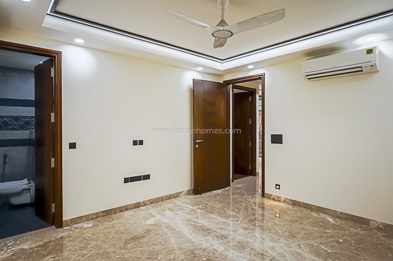 3 BHK Flat For Rent in Greater Kailash Part 1