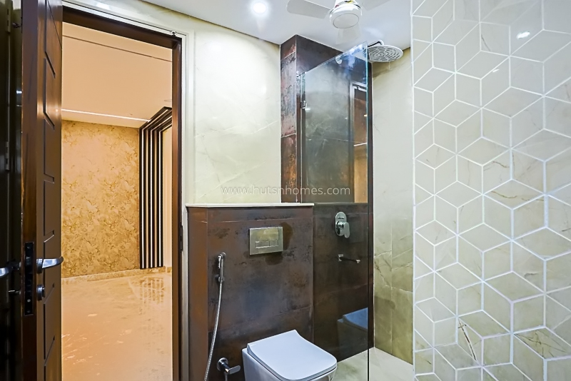 3 BHK Flat For Rent in Greater Kailash Part 1