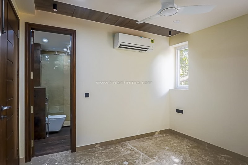 3 BHK Flat For Rent in Greater Kailash Part 1