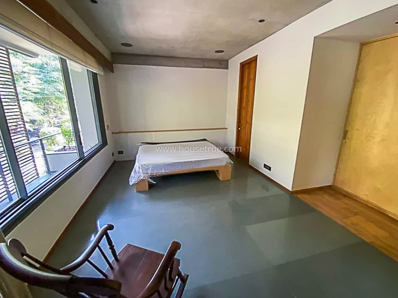 3 BHK Builder Floor For Rent in Defence Colony