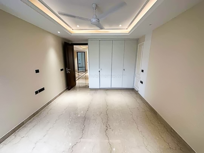 3 BHK Builder Floor For Rent in Defence Colony