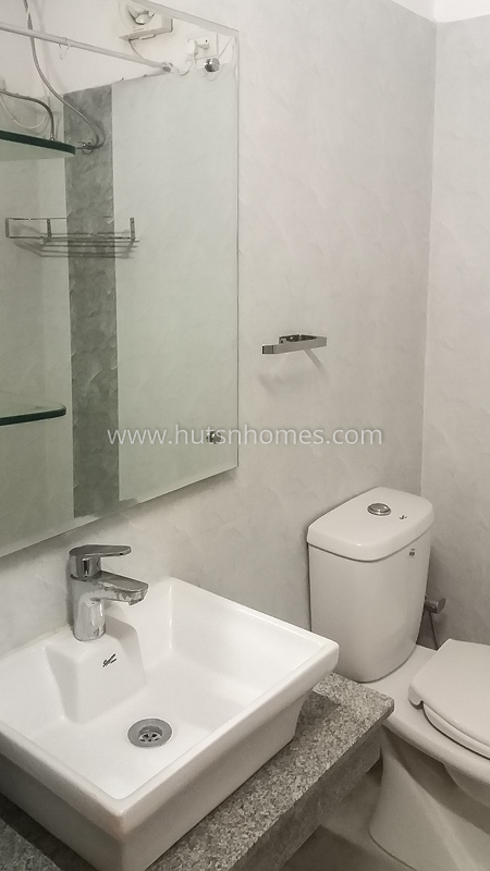 2 BHK Flat For Rent in Chanakyapuri