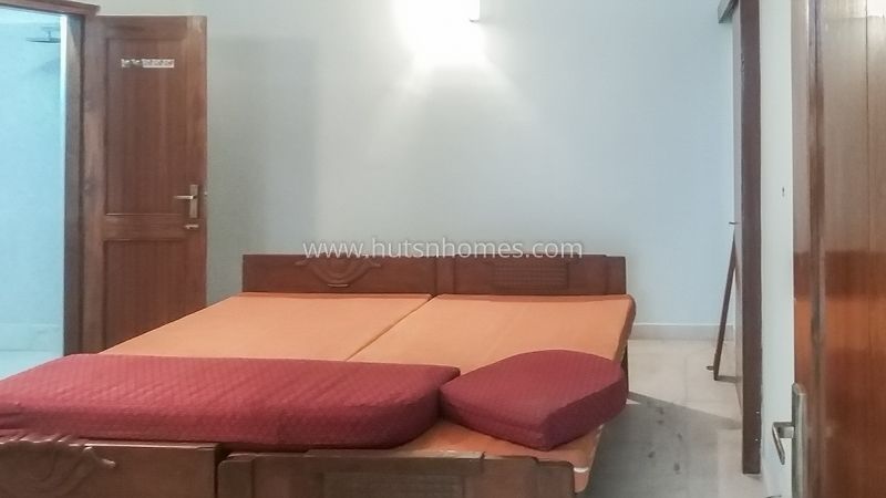 2 BHK Flat For Rent in Chanakyapuri