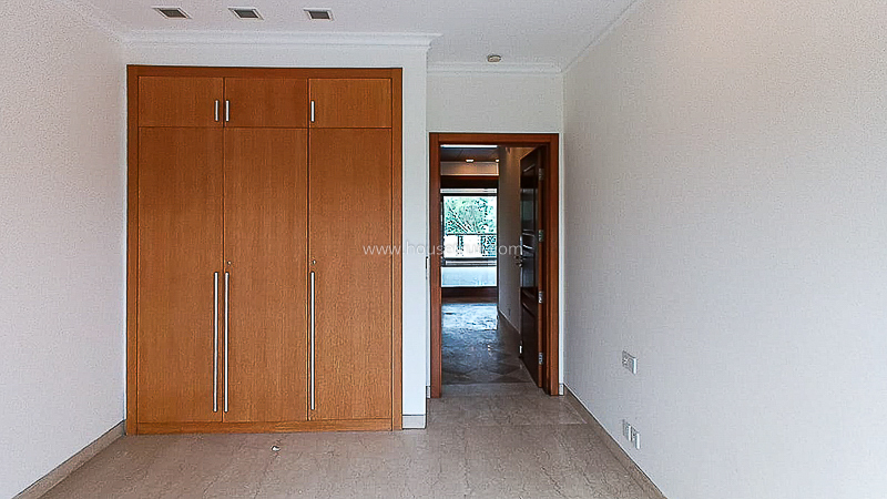 4 BHK Flat For Rent in Chanakyapuri