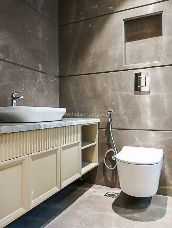 3 BHK Builder Floor For Rent in Chanakyapuri