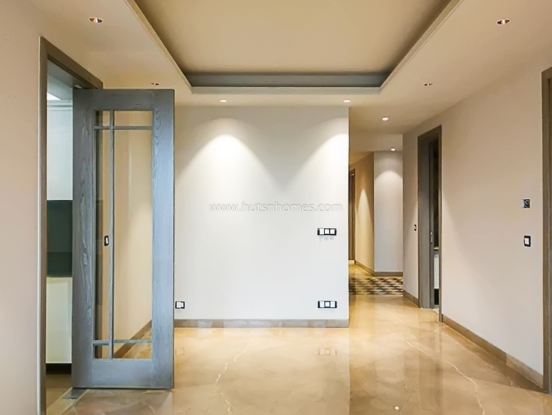 3 BHK Builder Floor For Rent in Chanakyapuri