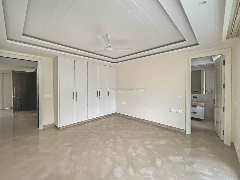 3 BHK Builder Floor For Rent in Defence Colony