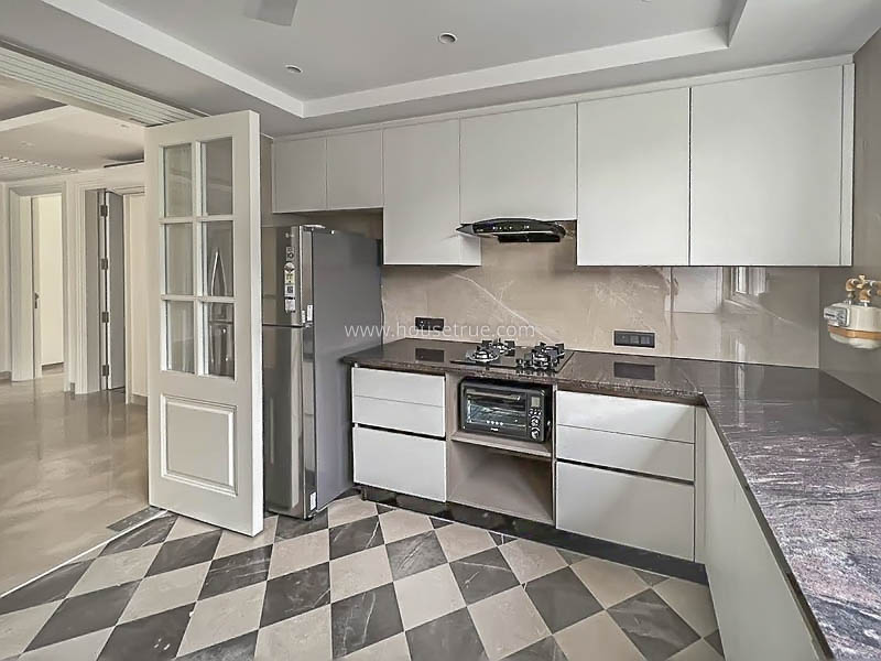 3 BHK Builder Floor For Rent in Defence Colony