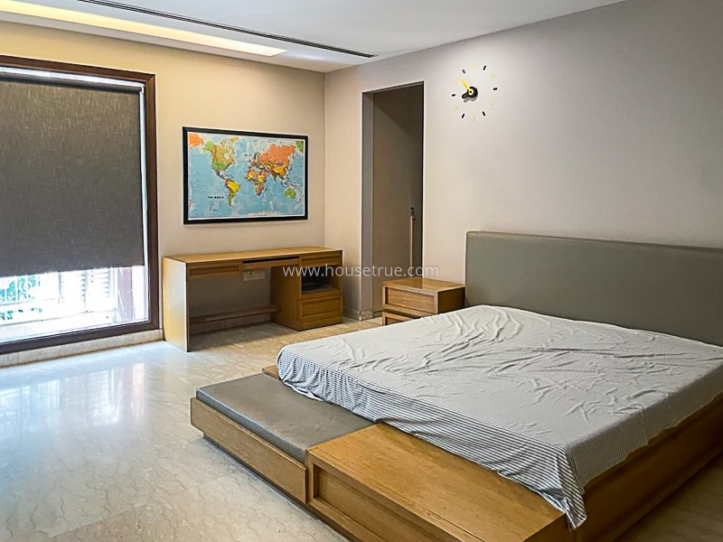 4 BHK Flat For Rent in Maharani Bagh