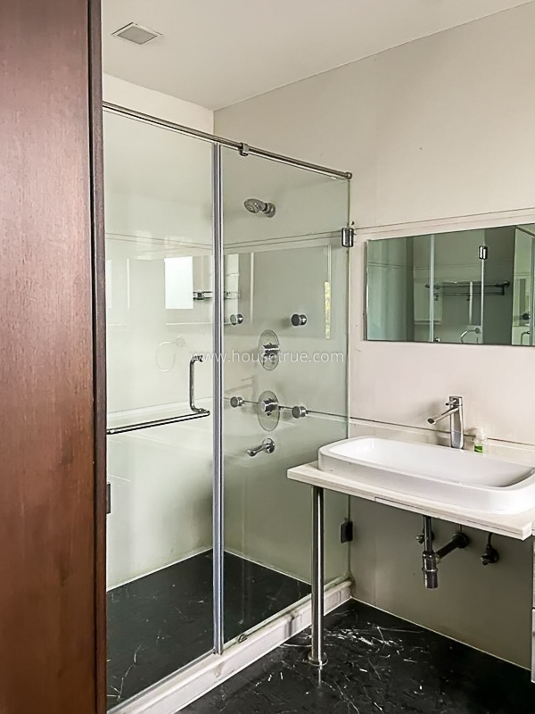 4 BHK Flat For Rent in Maharani Bagh