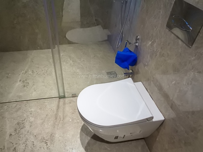 4 BHK Builder Floor For Rent in Hemkunth Colony