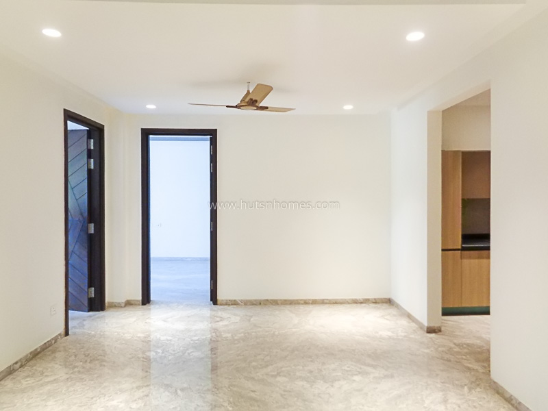 4 BHK Builder Floor For Rent in Hemkunth Colony