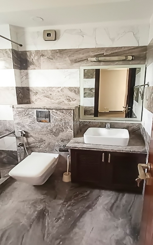 4 BHK Builder Floor For Rent in Jangpura Extension