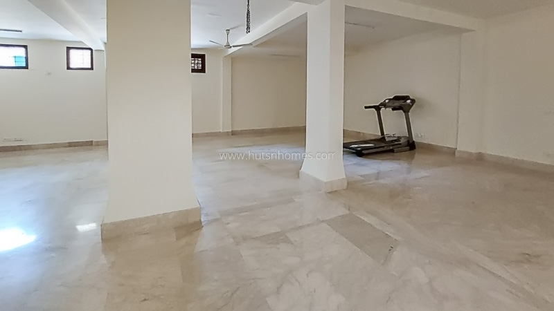 3 BHK Duplex For Rent in Anand Lok