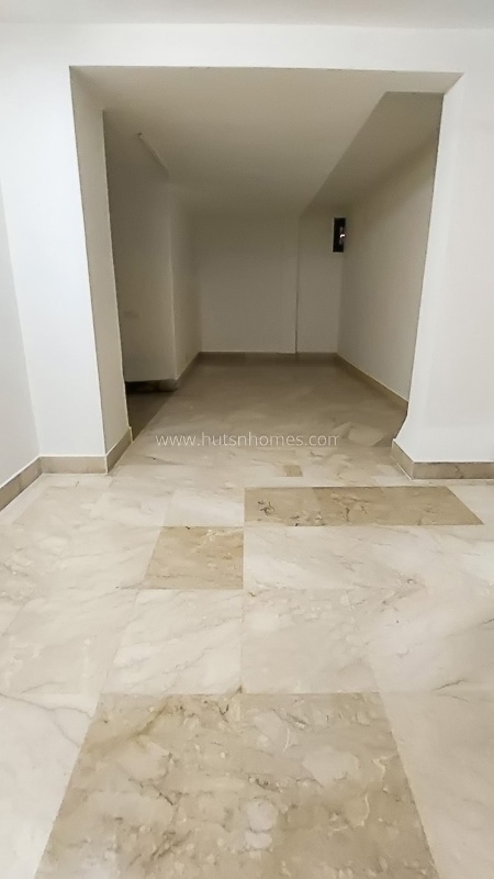 3 BHK Duplex For Rent in Anand Lok