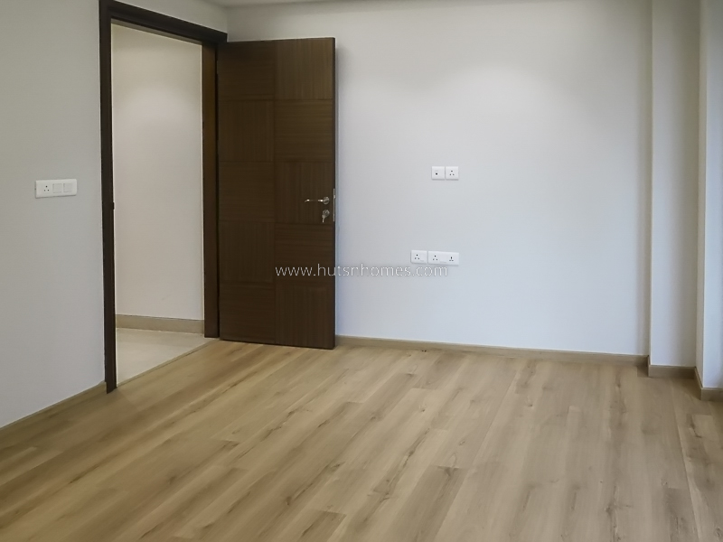 4 BHK Duplex For Sale in Gitanjali Enclave