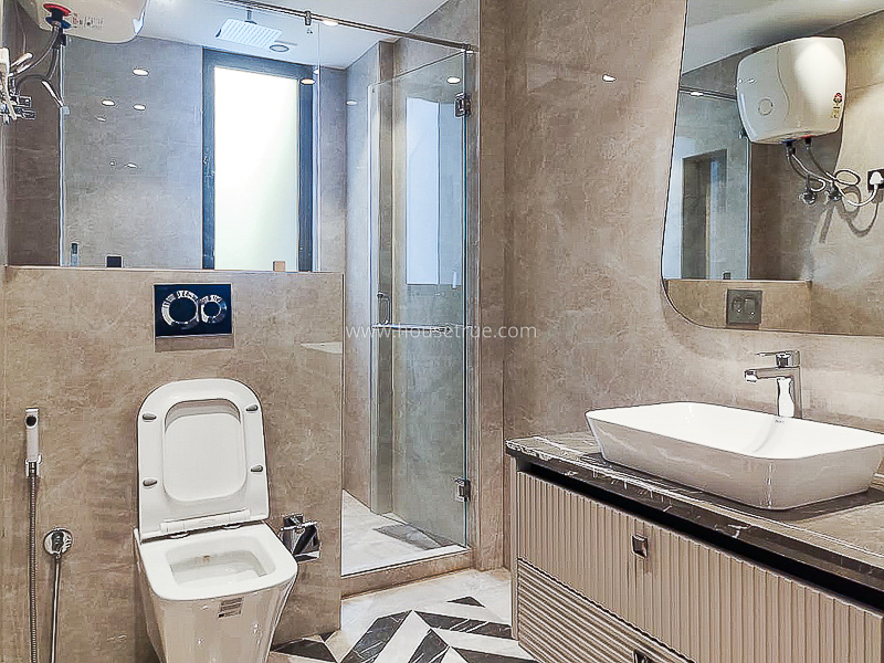 4 BHK Builder Floor For Rent in Safdarjung Enclave