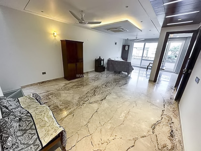 3 BHK Builder Floor For Rent in Defence Colony