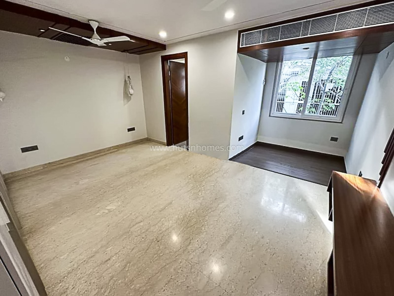 3 BHK Builder Floor For Rent in Defence Colony