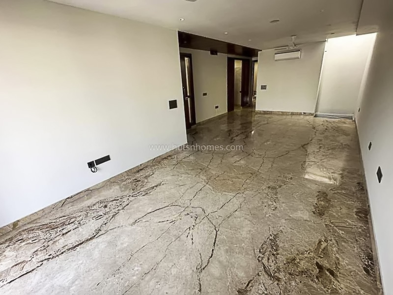 3 BHK Builder Floor For Rent in Defence Colony