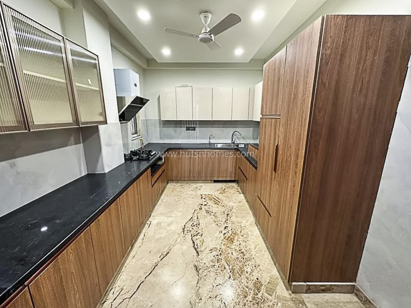 3 BHK Builder Floor For Rent in Defence Colony
