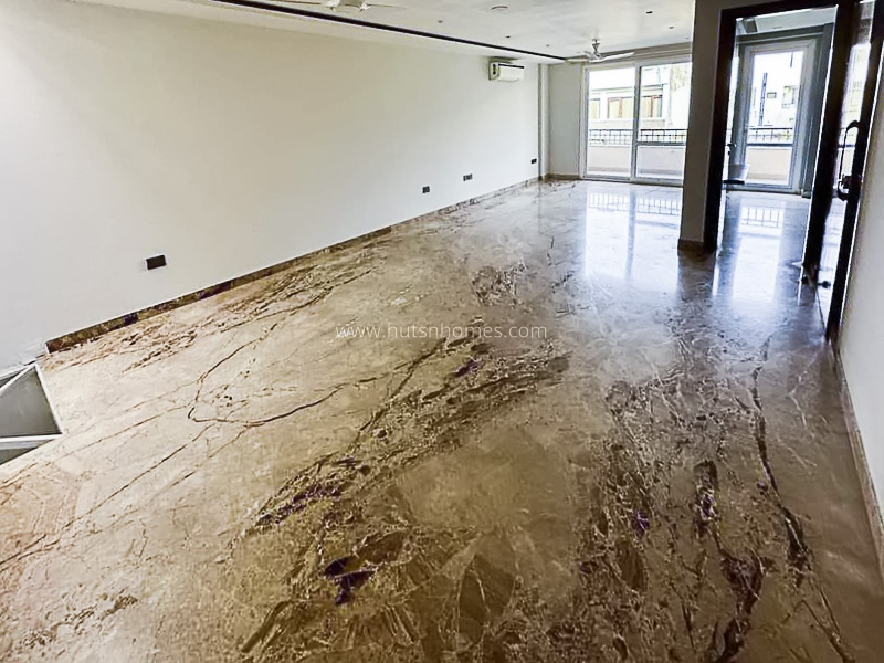 3 BHK Builder Floor For Rent in Defence Colony