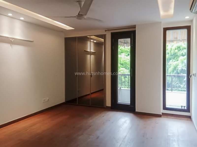 3 BHK Builder Floor For Rent in Safdarjung Enclave