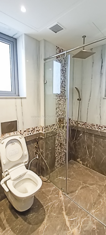 3 BHK Builder Floor For Rent in Defence Colony