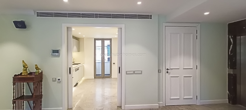3 BHK Builder Floor For Rent in Defence Colony
