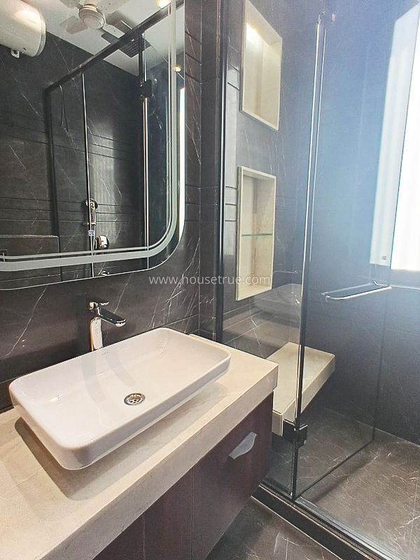 3 BHK Builder Floor For Sale in Defence Colony
