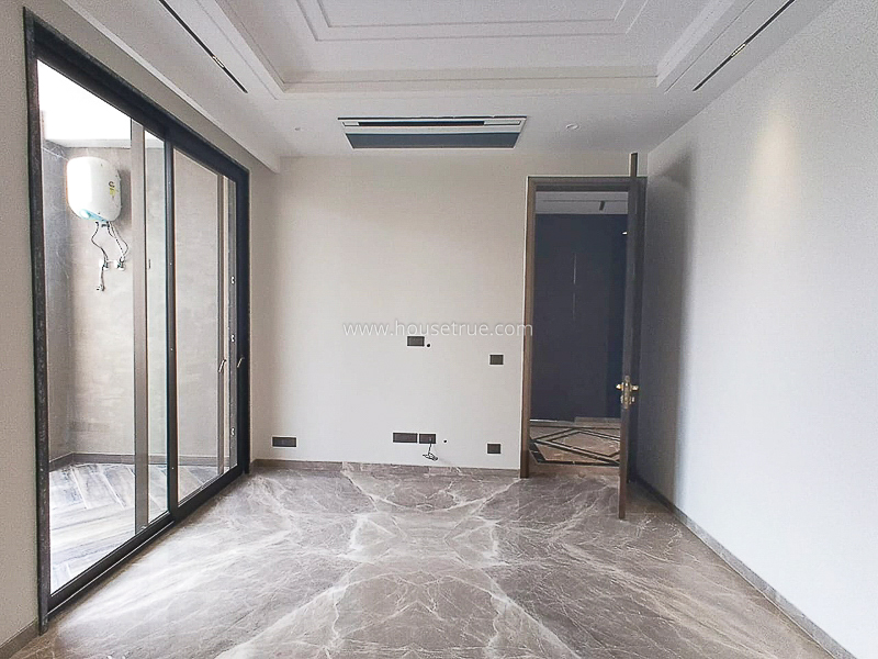 3 BHK Builder Floor For Sale in Defence Colony