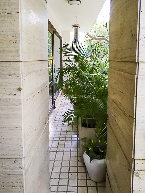 3 BHK Builder Floor For Rent in Defence Colony