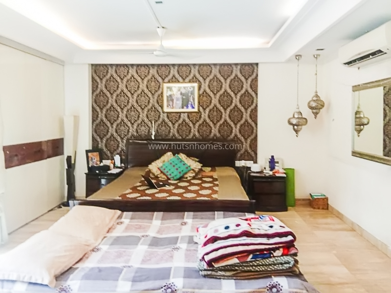 4 BHK Builder Floor For Sale in Vasant Vihar