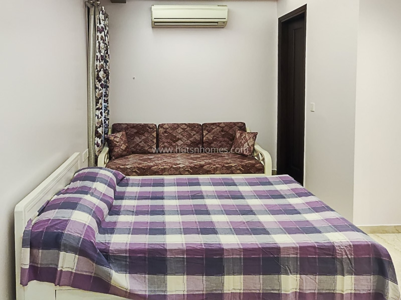 4 BHK Builder Floor For Rent in Panchsheel Enclave