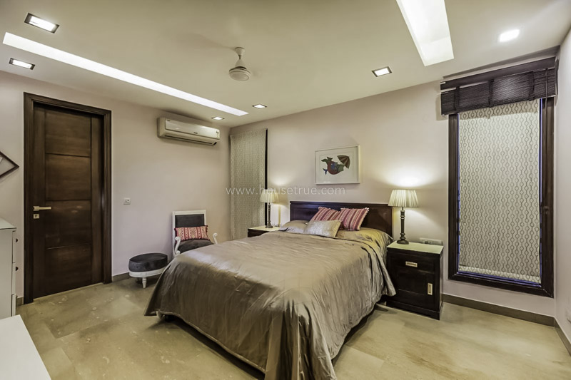 4 BHK Flat For Sale in Panchsheel Park