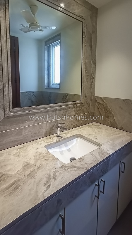 4 BHK Builder Floor For Rent in Defence Colony