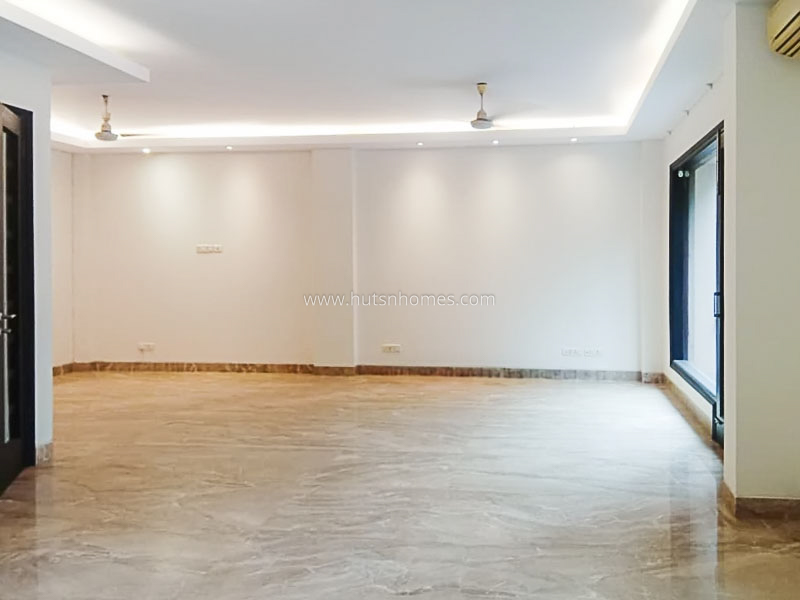 3 BHK Flat For Rent in Anand Niketan
