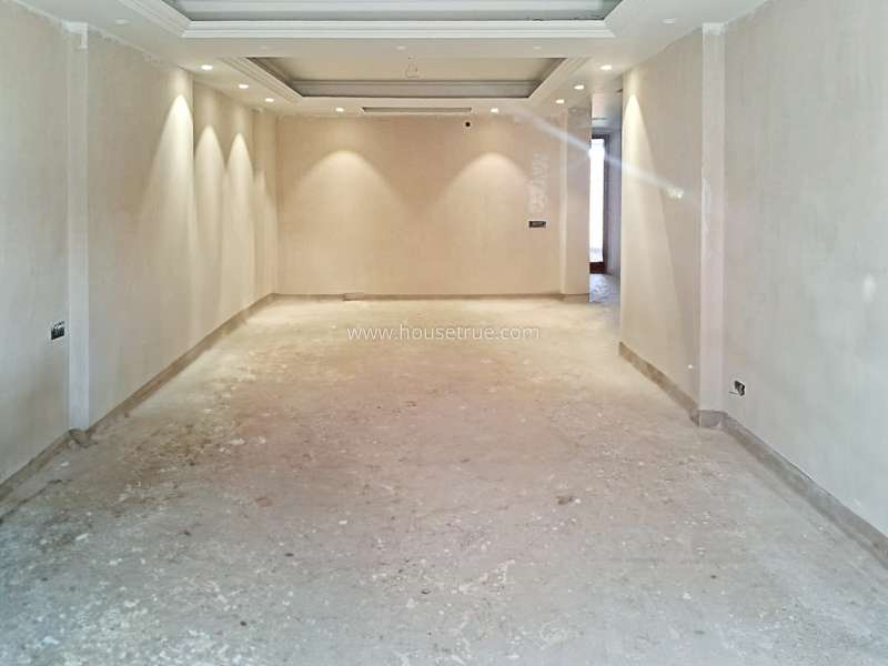 4 BHK Flat For Rent in Defence Colony