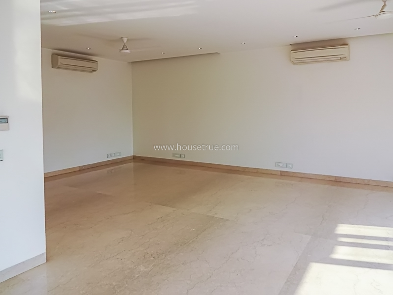 3 BHK Flat For Rent in Chanakyapuri