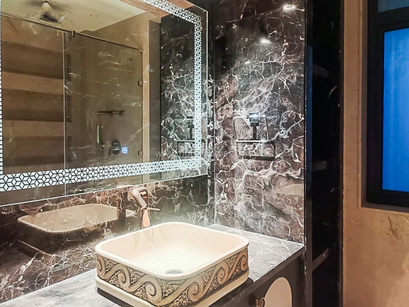 4 BHK Duplex For Rent in Vasant Vihar