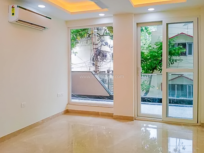 3 BHK Builder Floor For Rent in Safdarjung Enclave