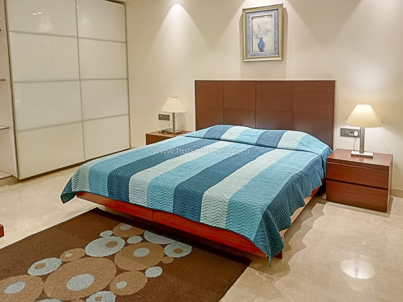 3 BHK Builder Floor For Rent in Defence Colony